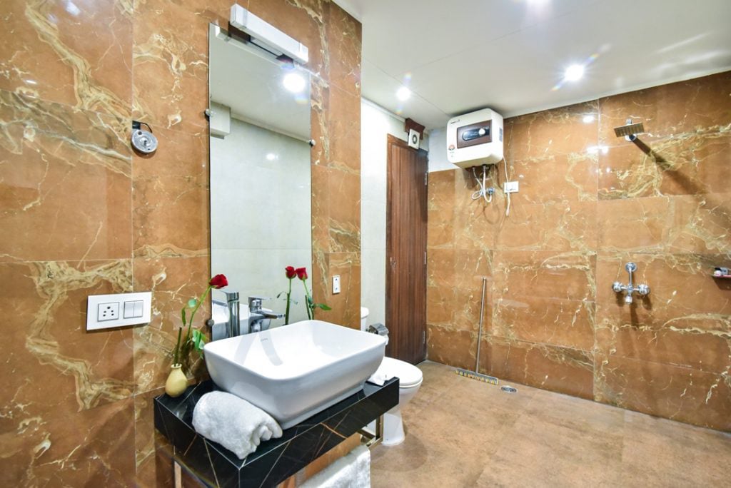 Best budget luxury hotel in amritsar