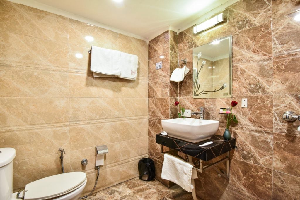 Best budget luxury hotel in amritsar