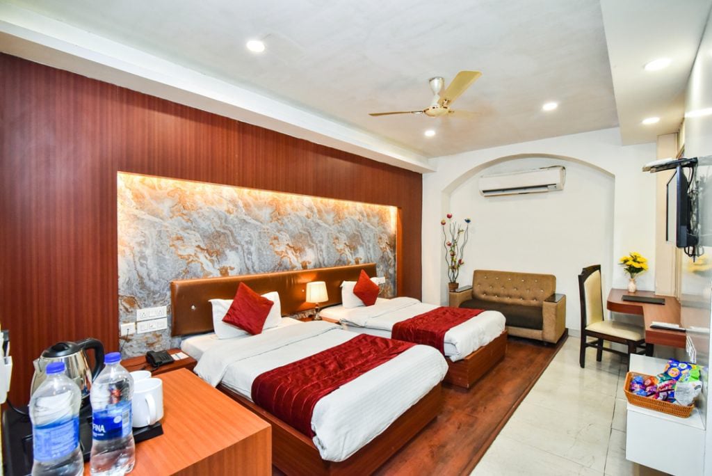 Hotel Pinaz Royale Amritsar budget hotel
