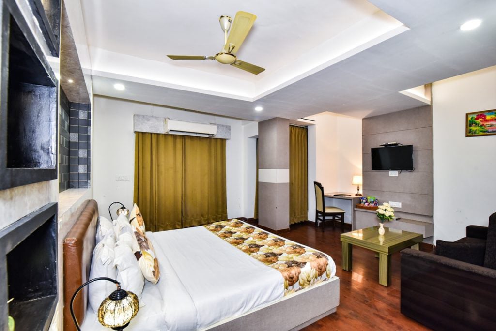 Hotel Pinaz Royale Amritsar
